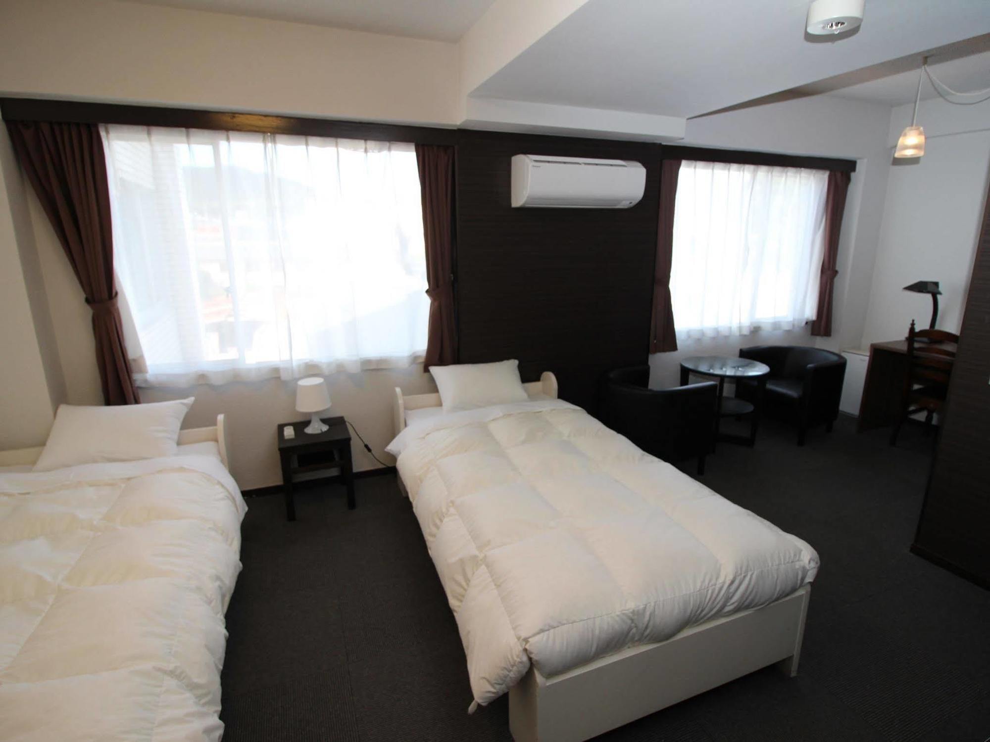 Hotel Chrysantheme קיוטו מראה חיצוני תמונה